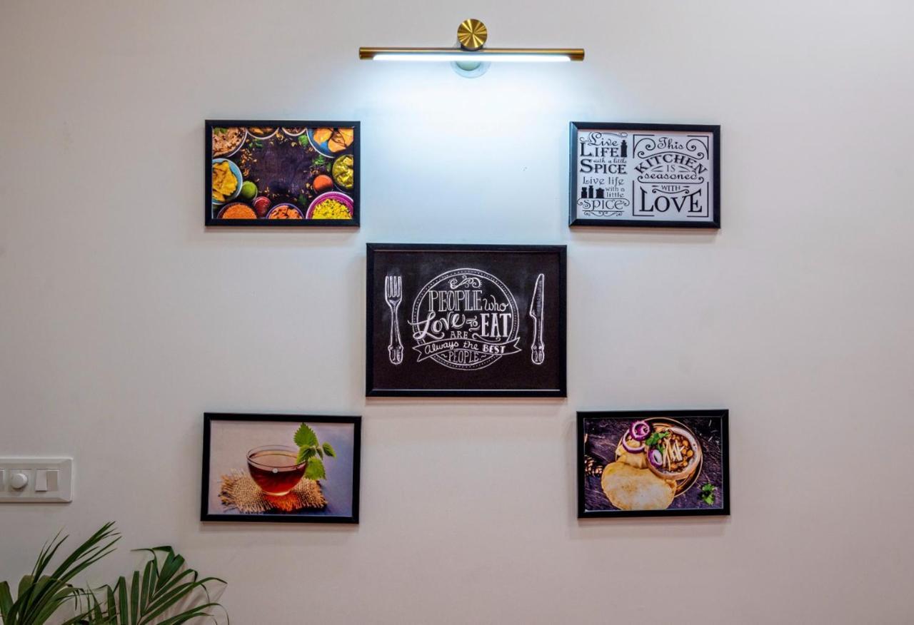 Hotel Golden Stay อัมริตสา ภายนอก รูปภาพ